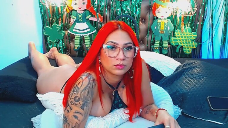 AngelicaRed021's Streamate show and profile