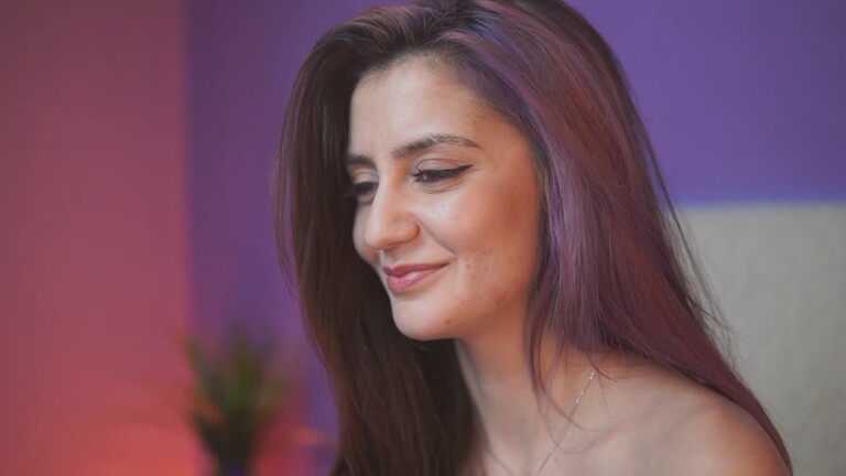 SabrinaHope's Streamate show and profile