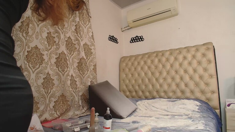 NinaFerreri's Streamate show and profile