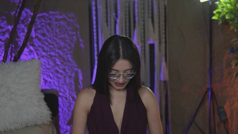 Miawiithe's Streamate show and profile