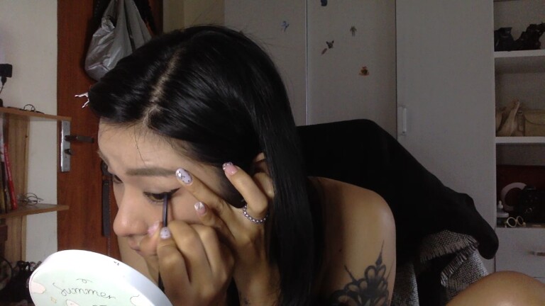 LyLy_94's Streamate show and profile