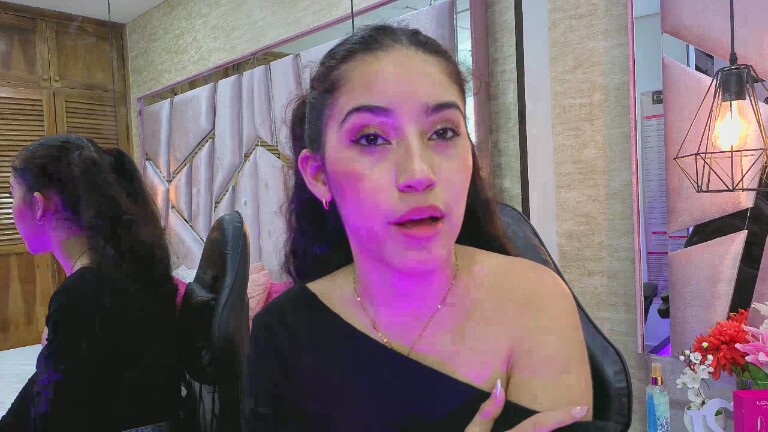 AbbyBenet's Streamate show and profile