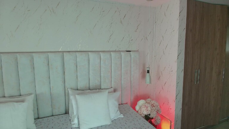 BETTY_BOOGB's Streamate show and profile