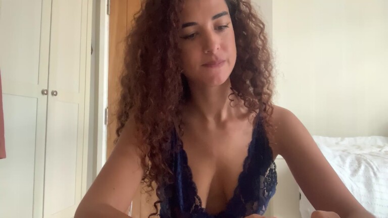 MissMilano_xo's Streamate show and profile