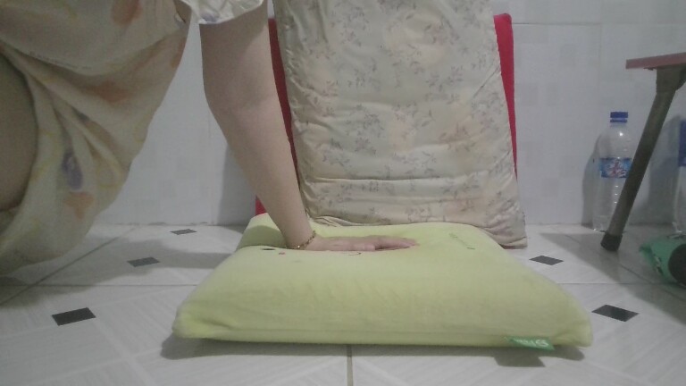 Lina_Beii's Streamate show and profile