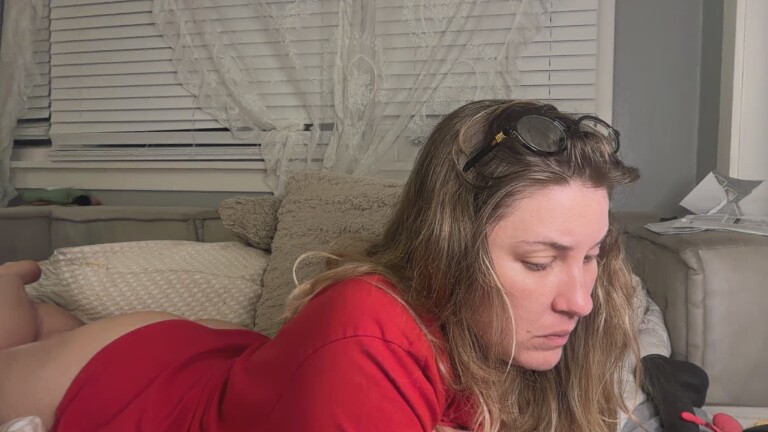 leoqueen1111's Streamate show and profile