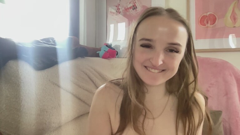 tayrosee's Streamate show and profile