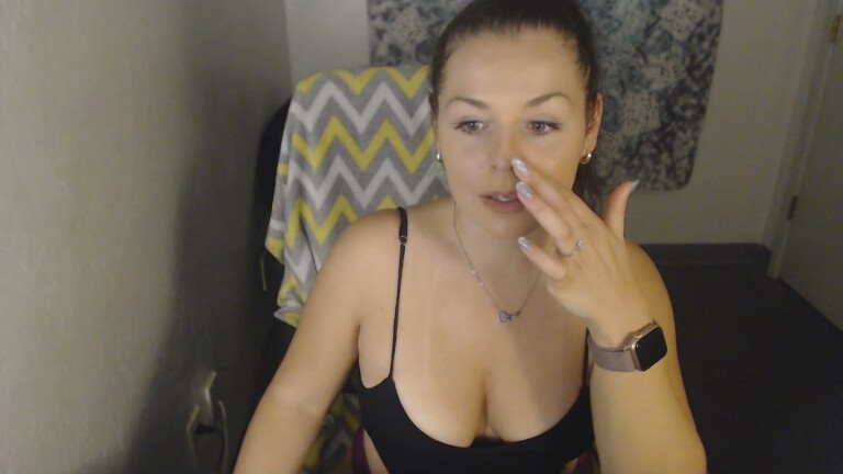 AriaMae's Streamate show and profile