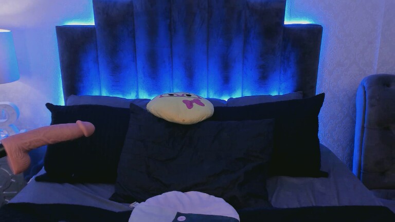 RouSex's Streamate show and profile