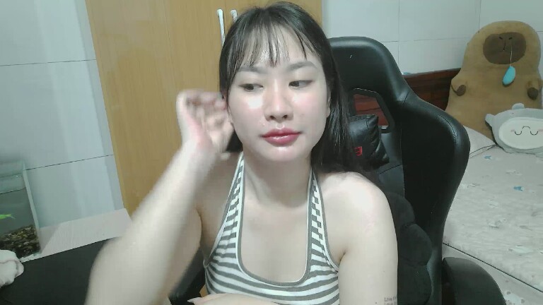 Lilybelle039's Streamate show and profile