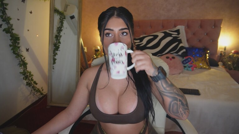 AARISS's Streamate show and profile