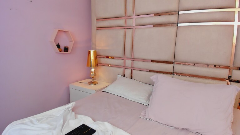 HollyCarteers's Streamate show and profile