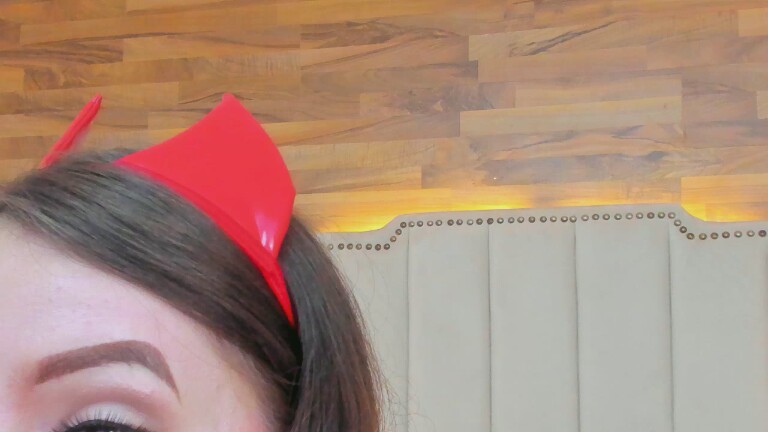 OliviaClarck's Streamate show and profile