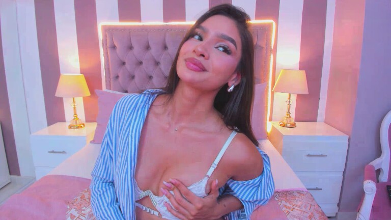 AuraClark's Streamate show and profile