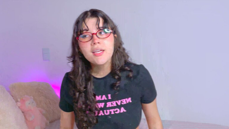 RosieFernandez's Streamate show and profile