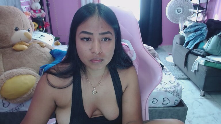 sofiaxxDreams's Streamate show and profile