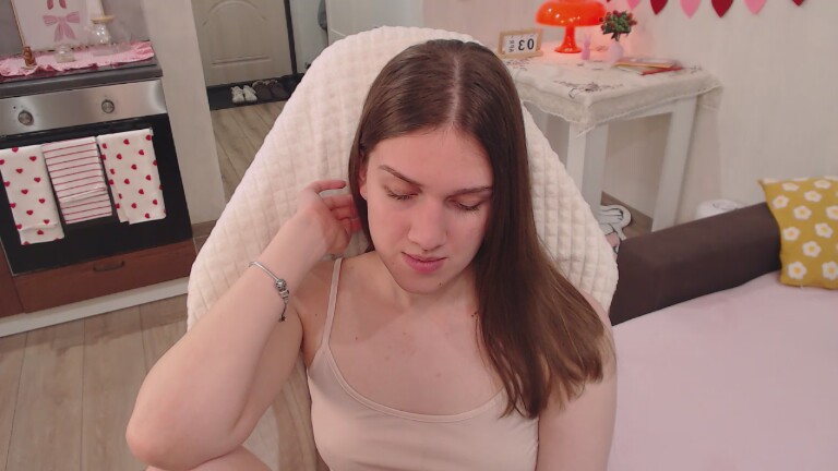 AlinaBabyGirl's Streamate show and profile