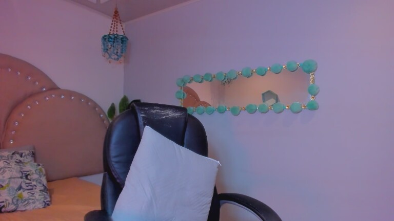 Madison_beckett's Streamate show and profile