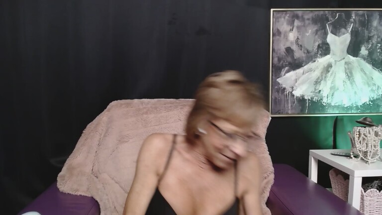 BridgetHolland's Streamate show and profile