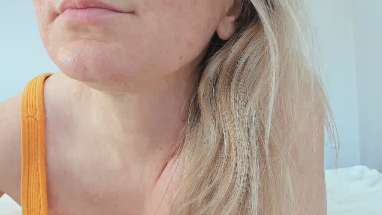 XxSweety_GirlxX's Streamate show and profile