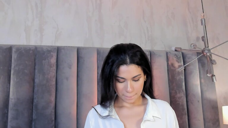 GabrielaLuviani's Streamate show and profile