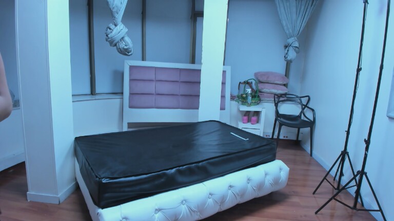 evee_s's Streamate show and profile