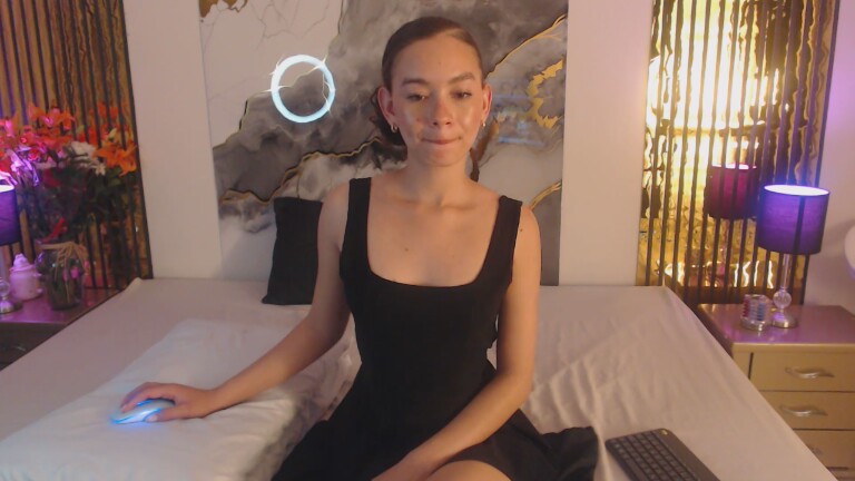 MiticaBrenner's Streamate show and profile