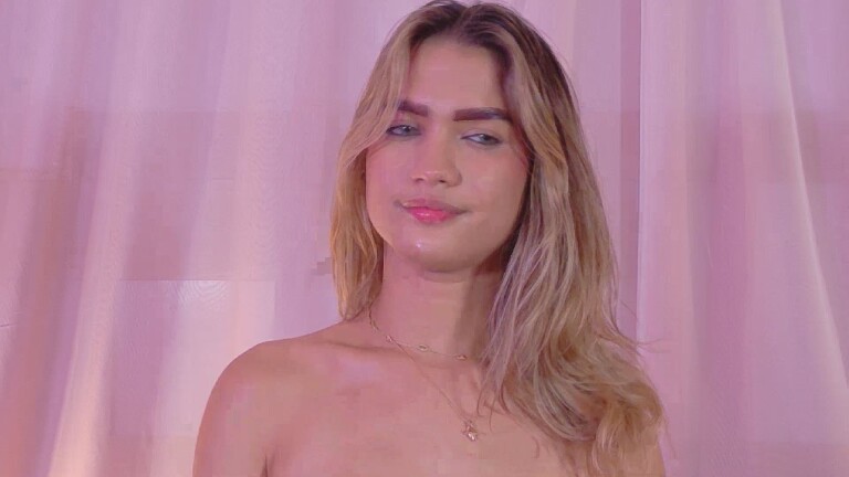 ZeyneJohnson's Streamate show and profile