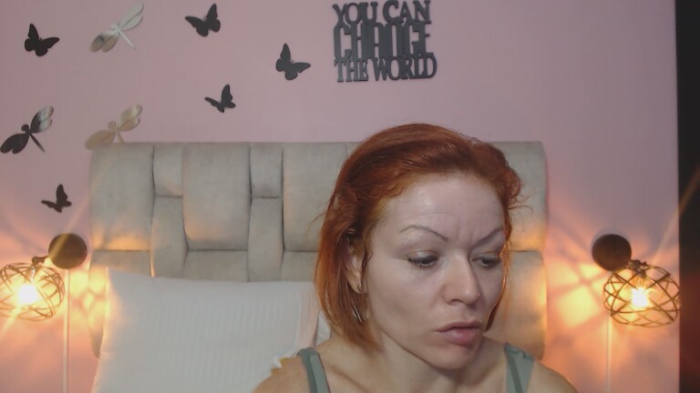 Yulina_Kyle30's Streamate show and profile