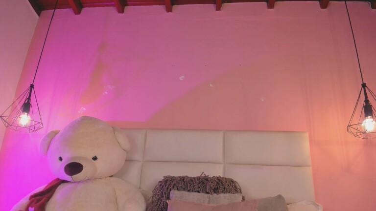 AdelleGrey's Streamate show and profile