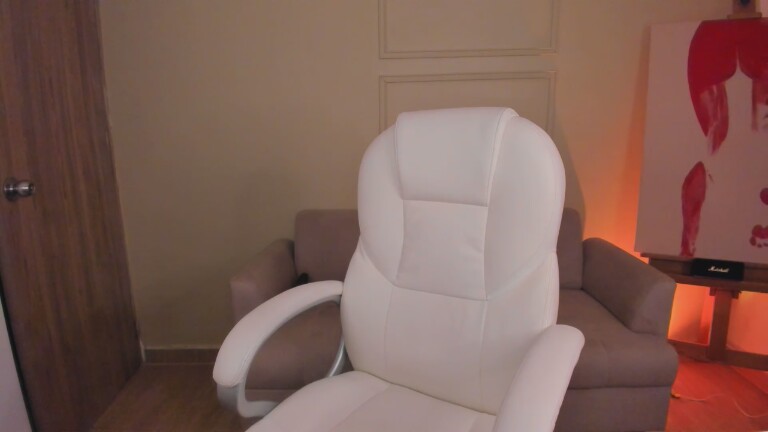 SabrinnaAdams's Streamate show and profile