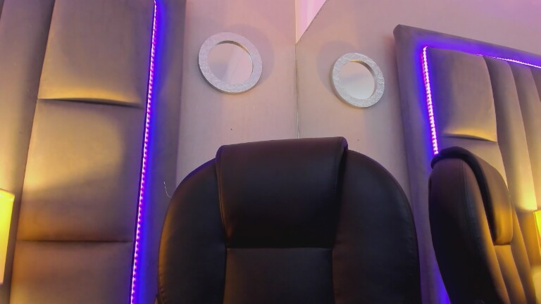 AmeliaSmithh's Streamate show and profile