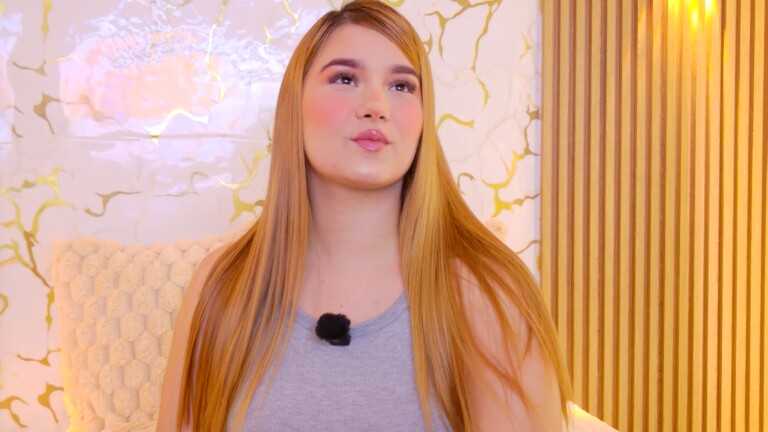 MartinaaRoss's Streamate show and profile