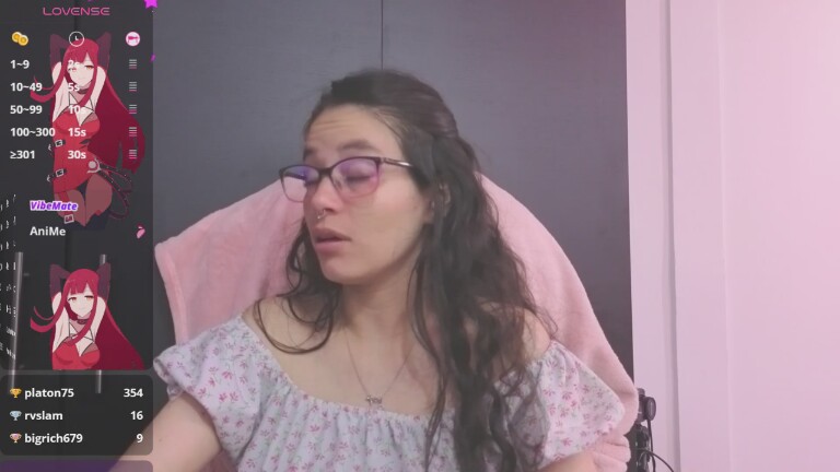 Samanthablow's Streamate show and profile