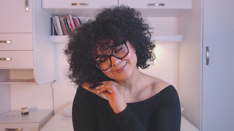 MartinaRuis's Streamate show and profile