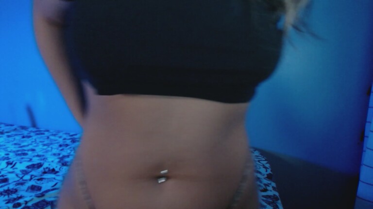 Sarahsteveson018's Streamate show and profile