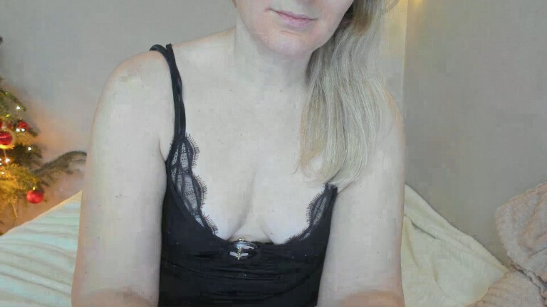 XxSweety_GirlxX's Streamate show and profile