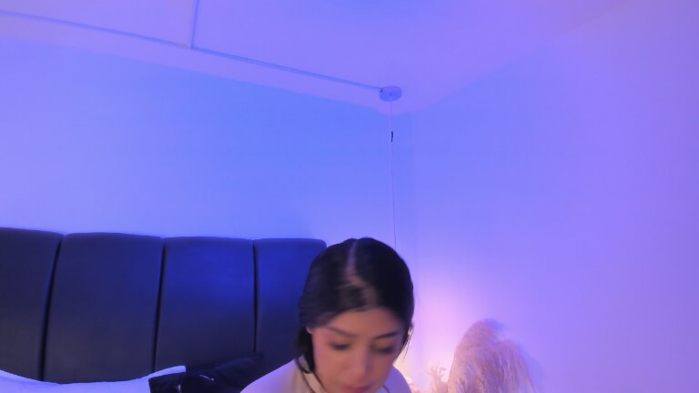 Chloe_Scoot's Streamate show and profile