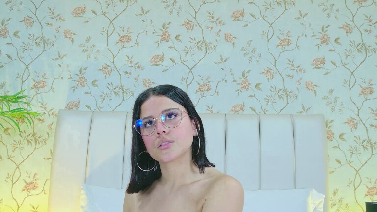 BrisaVegaGB's Streamate show and profile