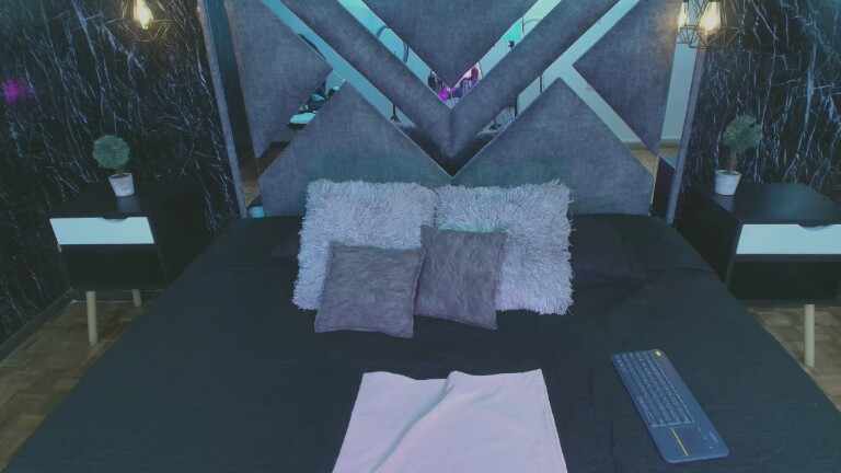 Layla_Wade's Streamate show and profile