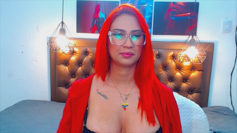 AngelicaRed021's Streamate show and profile