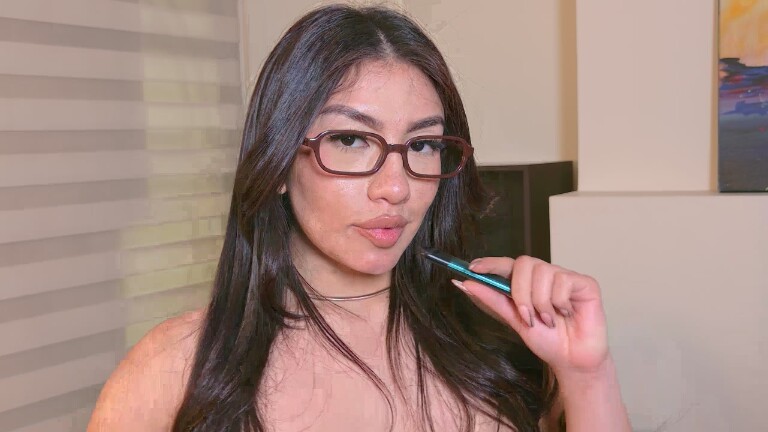 CamilaVoss's Streamate show and profile