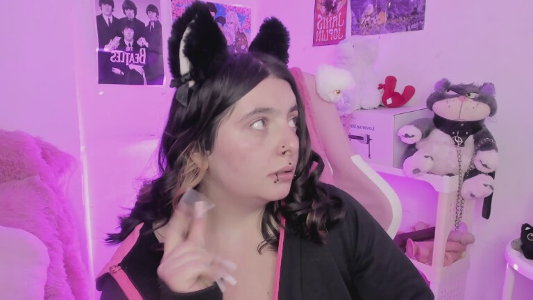 SachiMeow's Streamate show and profile