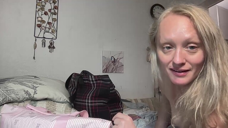 IrisDelaFuente's Streamate show and profile