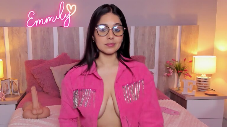 EmmilyKhan's Streamate show and profile