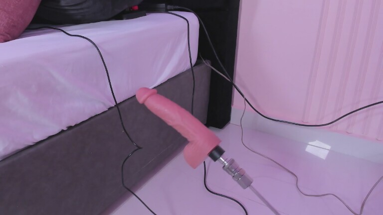 ShainaVaasquez's Streamate show and profile