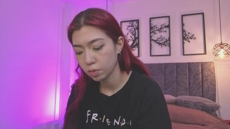 AndyyandEmmaa's Streamate show and profile