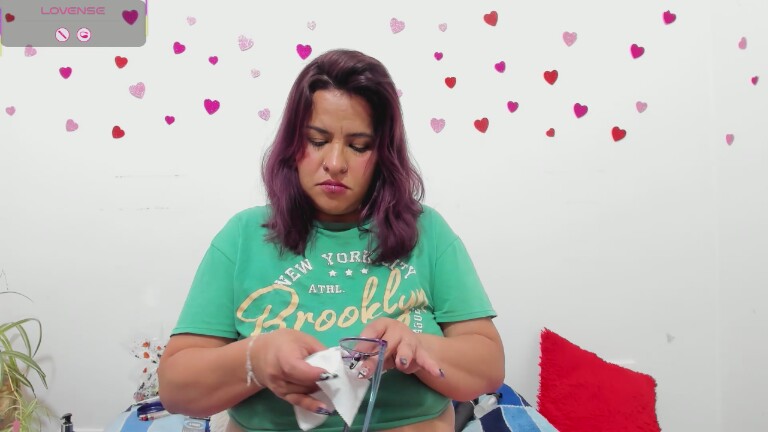 tanya38's Streamate show and profile