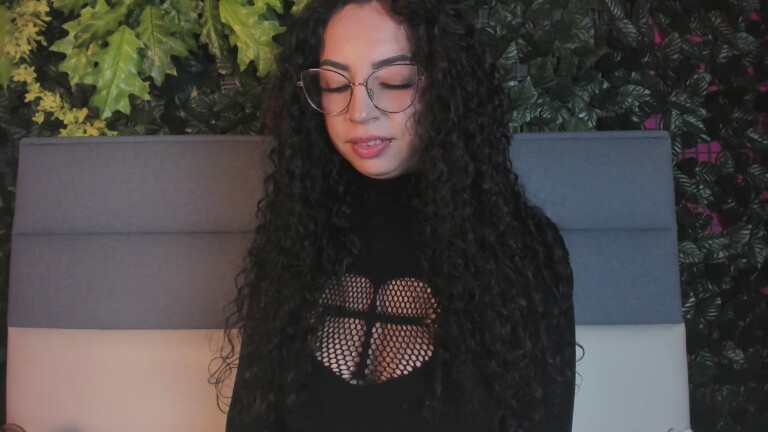 ScarlattaaDesire's Streamate show and profile