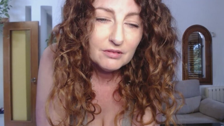 SabrinaDeep's Streamate show and profile